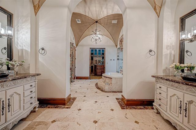 3 Congressional Circle, Spring, TX 77389