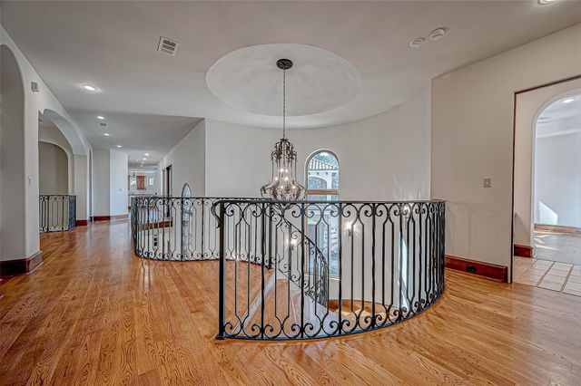 3 Congressional Circle, Spring, TX 77389