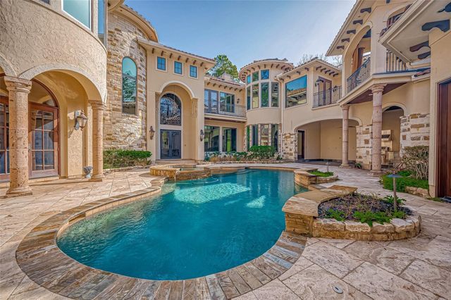 3 Congressional Circle, Spring, TX 77389