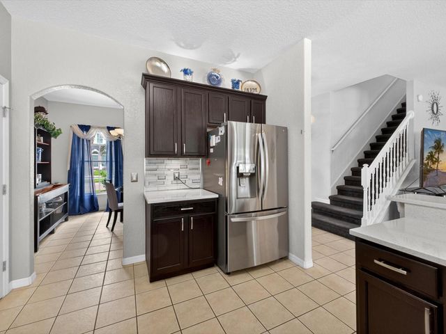 2596 SAND HILL POINT CIRCLE, Davenport, FL 33837