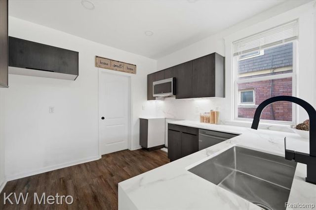 164 Richton Street, Highland Park, MI 48203