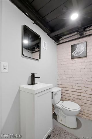 164 Richton Street, Highland Park, MI 48203