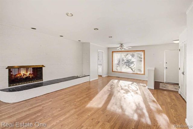 7251 Cottonwood Knoll, West Bloomfield, MI 48322