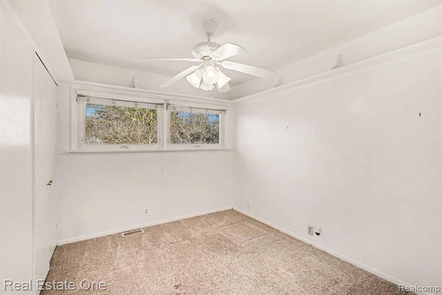 7251 Cottonwood Knoll, West Bloomfield, MI 48322