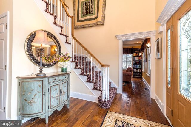 1710 THORNBURY LN, Maple Glen, PA 19002