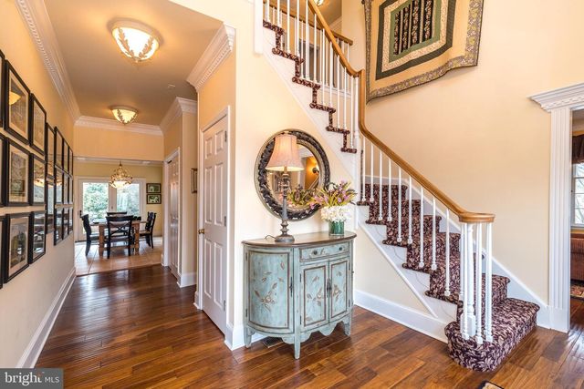 1710 THORNBURY LN, Maple Glen, PA 19002