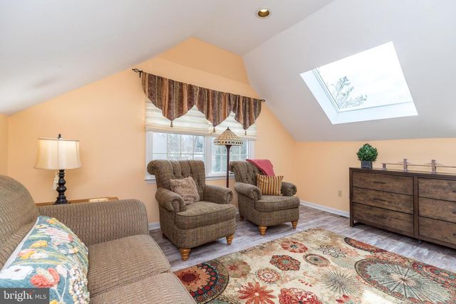 1710 THORNBURY LN, Maple Glen, PA 19002