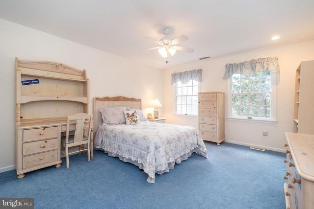 1710 THORNBURY LN, Maple Glen, PA 19002