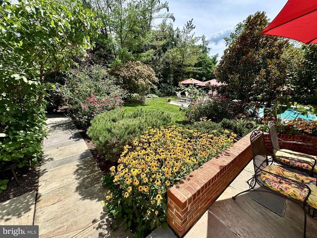 1710 THORNBURY LN, Maple Glen, PA 19002