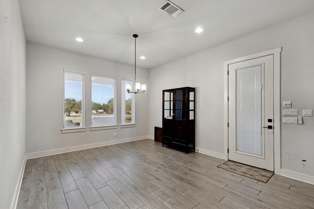 412 Bold Sundown, Liberty Hill, TX 78642