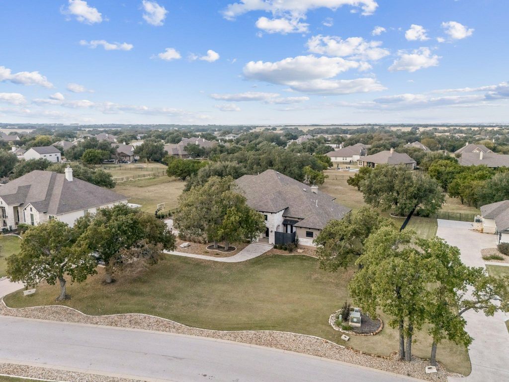 412 Bold Sundown, Liberty Hill, TX 78642