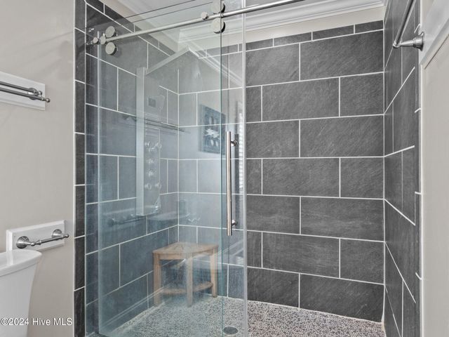 2610 Emerald Drive, Emerald Isle, NC 28594