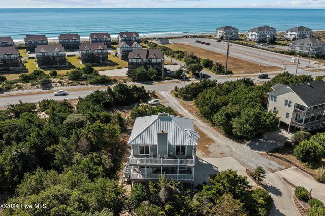 2610 Emerald Drive, Emerald Isle, NC 28594