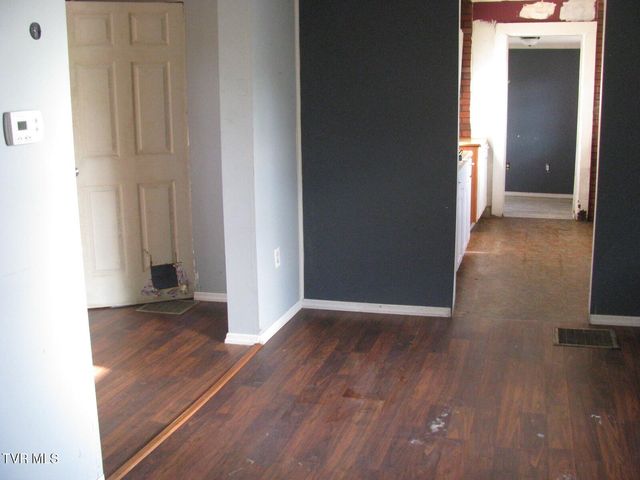 104 North Paperville Road, Bristol, TN 37620