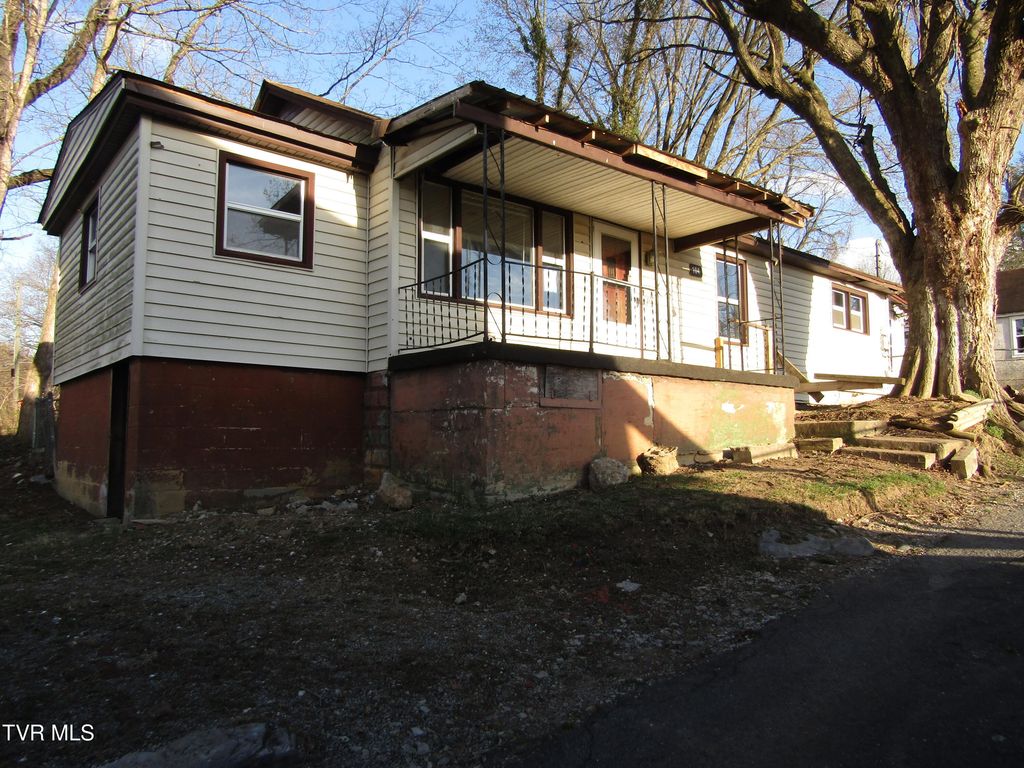 104 North Paperville Road, Bristol, TN 37620