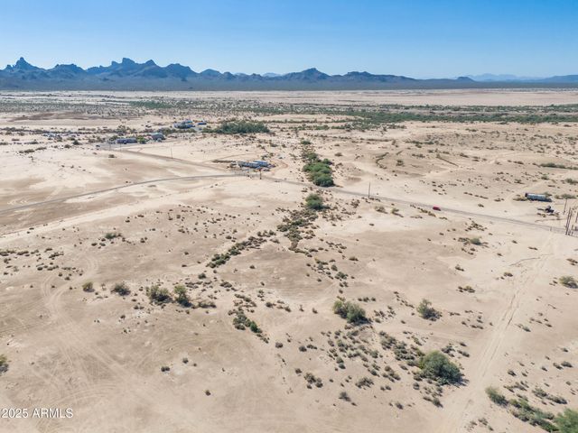 000 S Jamestown Road 12, Eloy, AZ 85131