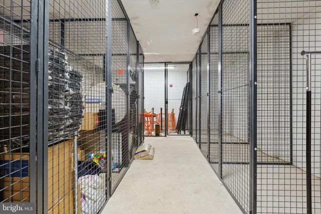 815 KING ST #4C, Alexandria, VA 22314