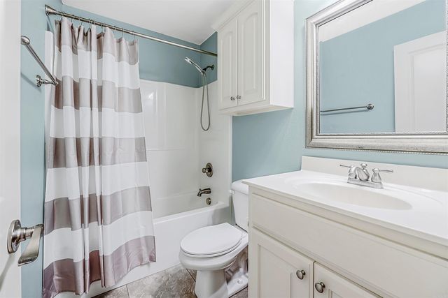 2802 Roset Lane, Bryant, AR 72022