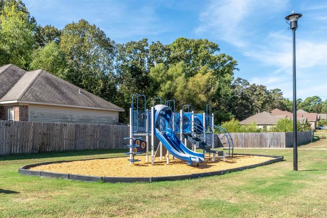2802 Roset Lane, Bryant, AR 72022