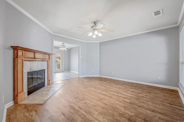 2802 Roset Lane, Bryant, AR 72022