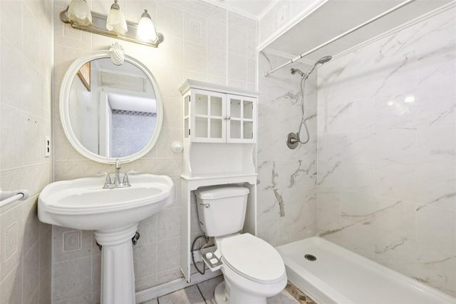 866 MCKENNY AVENUE, Deltona, FL 32725