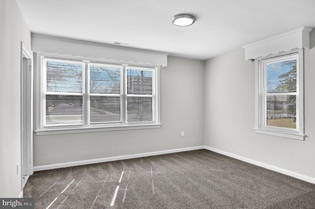 245 GIBBSBORO RD, Clementon, NJ 08021