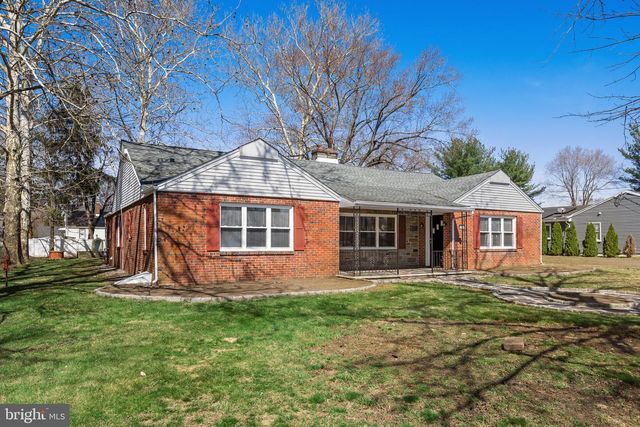 245 GIBBSBORO RD, Clementon, NJ 08021