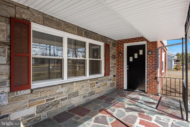 245 GIBBSBORO RD, Clementon, NJ 08021