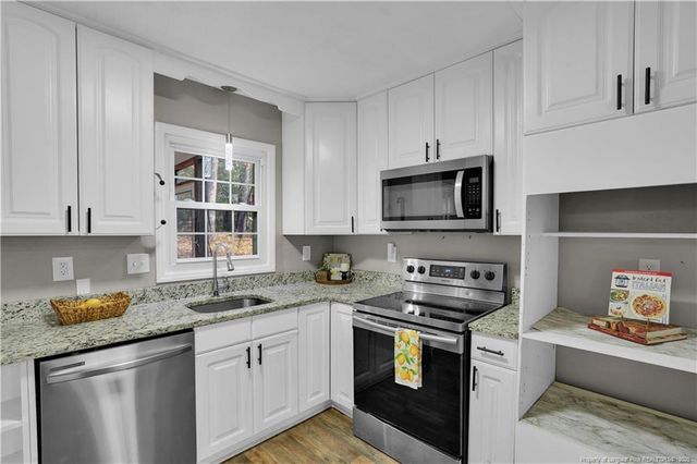 209 Waxhaw Drive, Fayetteville, NC 28314