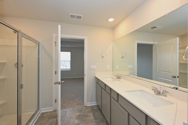 909 Shorttail Ln, Lebanon, TN 37090