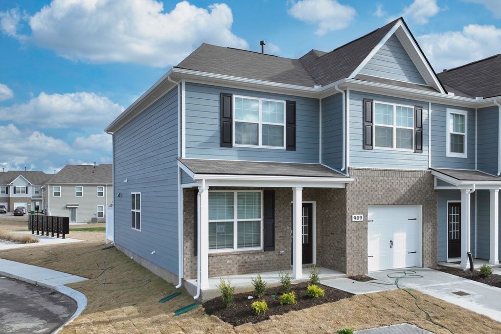 909 Shorttail Ln, Lebanon, TN 37090