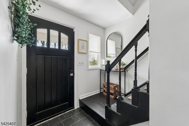 108 Beacon Hill Rd, Washington Twp., NJ 07830