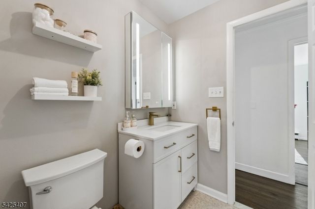 108 Beacon Hill Rd, Washington Twp., NJ 07830