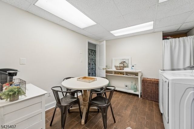 108 Beacon Hill Rd, Washington Twp., NJ 07830