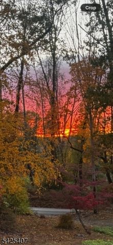 108 Beacon Hill Rd, Washington Twp., NJ 07830