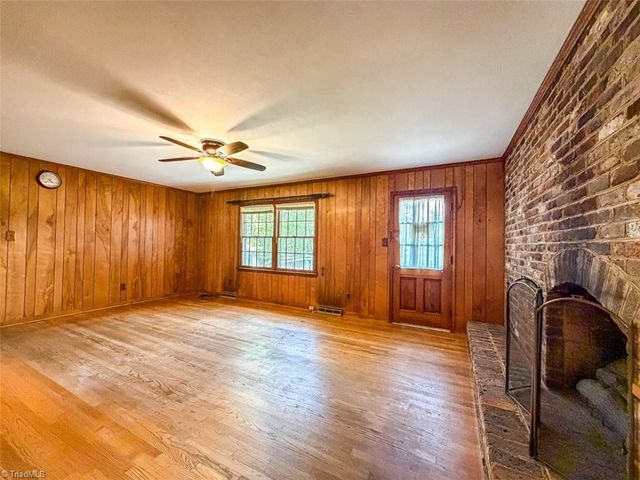 1303 Briarcliff Road, Burlington, NC 27215