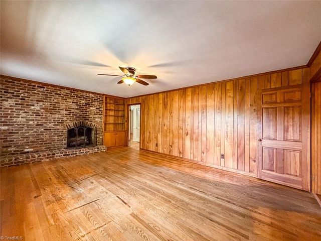 1303 Briarcliff Road, Burlington, NC 27215