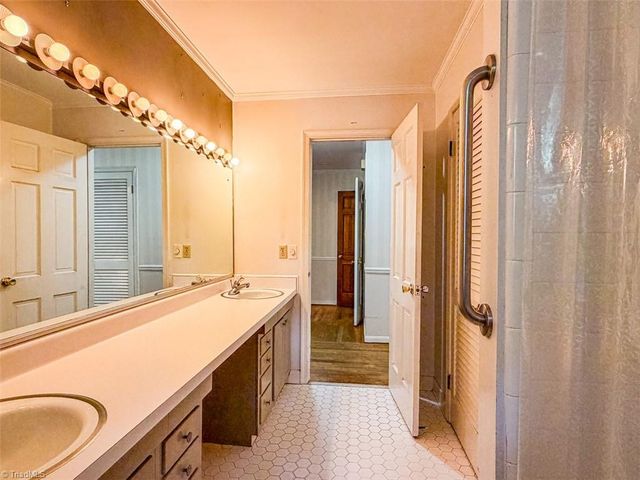 1303 Briarcliff Road, Burlington, NC 27215