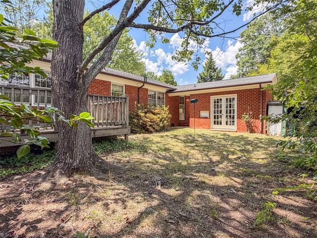 1303 Briarcliff Road, Burlington, NC 27215