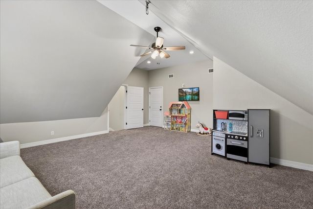 245 Autumn Wood Trail, Gun Barrel City, TX 75156