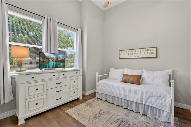 245 Autumn Wood Trail, Gun Barrel City, TX 75156