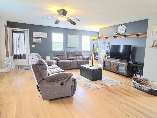 W6581 Meyer Road, New Lisbon, WI 53950
