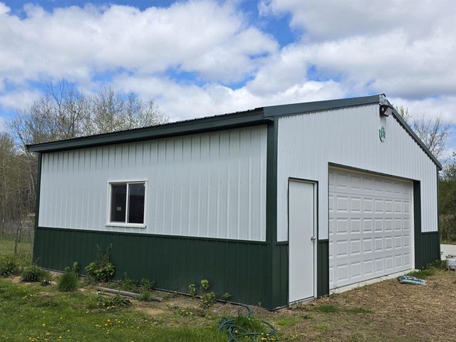 W6581 Meyer Road, New Lisbon, WI 53950