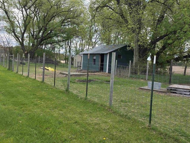 W6581 Meyer Road, New Lisbon, WI 53950