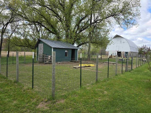 W6581 Meyer Road, New Lisbon, WI 53950