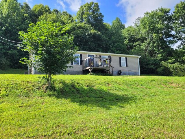 339 County Road 61, Riceville, TN 37370