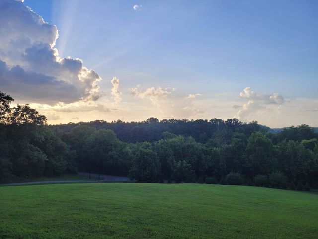339 County Road 61, Riceville, TN 37370