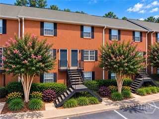 2165 S Milledge Avenue E4, Athens, GA 30605