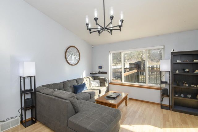 543 Goldenrod Circle, Verona, WI 53593