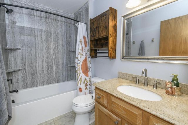 543 Goldenrod Circle, Verona, WI 53593